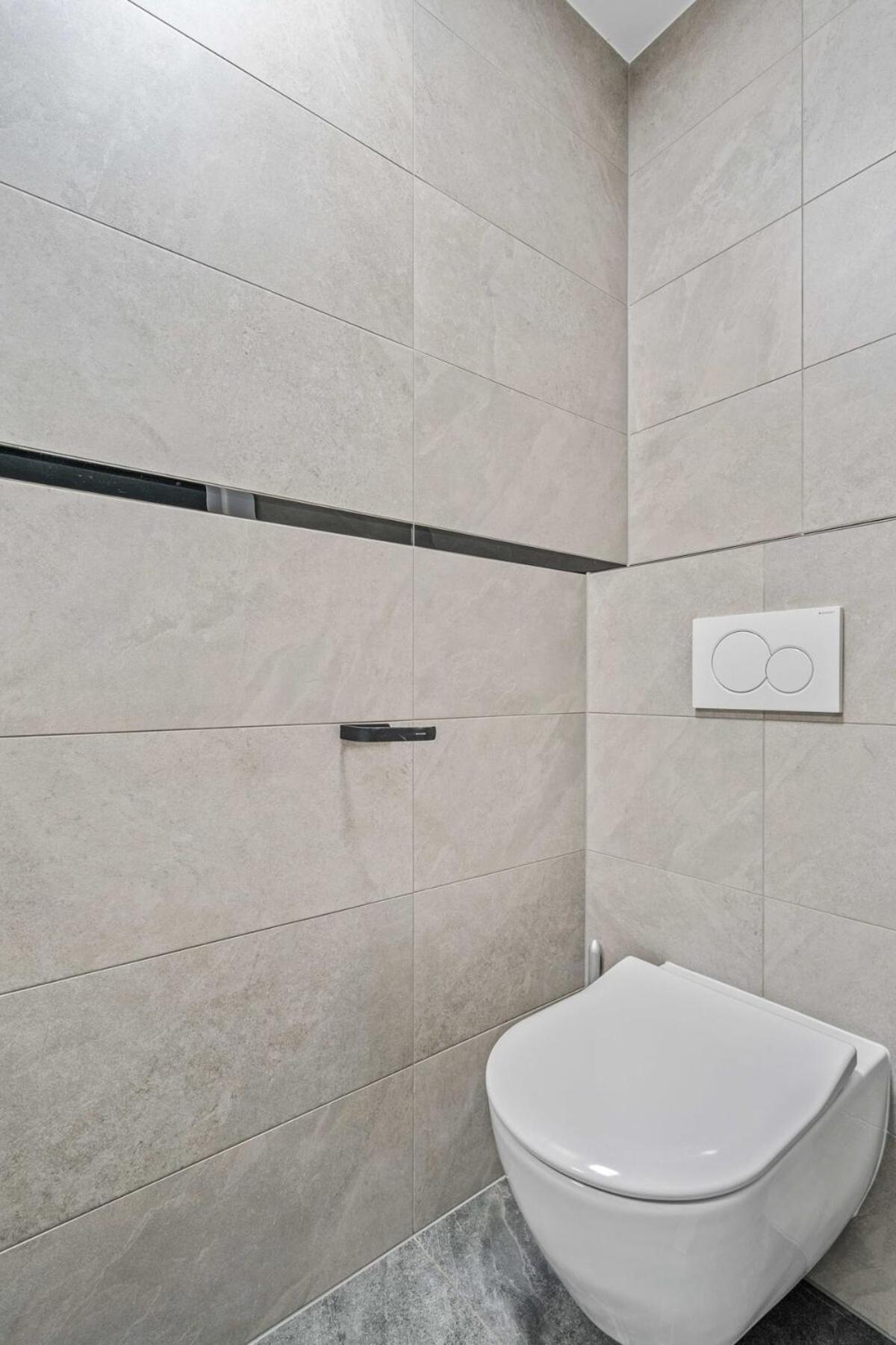Appartement De Luxe 1 Chambre A Coucher, Centre Commercial, Piscine Et Fitness Luxembourg Extérieur photo